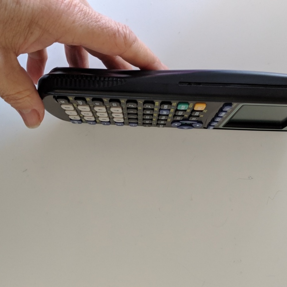 TI-83 Plus Calculator Texas Instruments - Picture 5 of 8